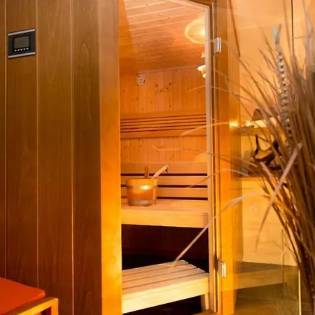 In With Terrace, Air Condition, Wifi, Washing Machine Bibinje