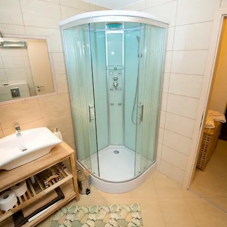 Διαμέρισμα In With Terrace, Air Condition, Wifi, Washing Machine