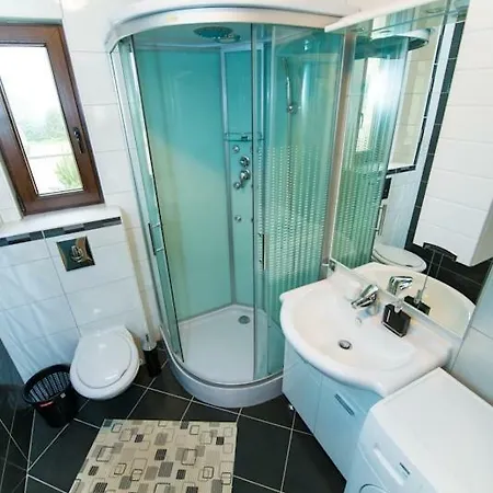 In With Terrace, Air Condition, Wifi, Washing Machine
